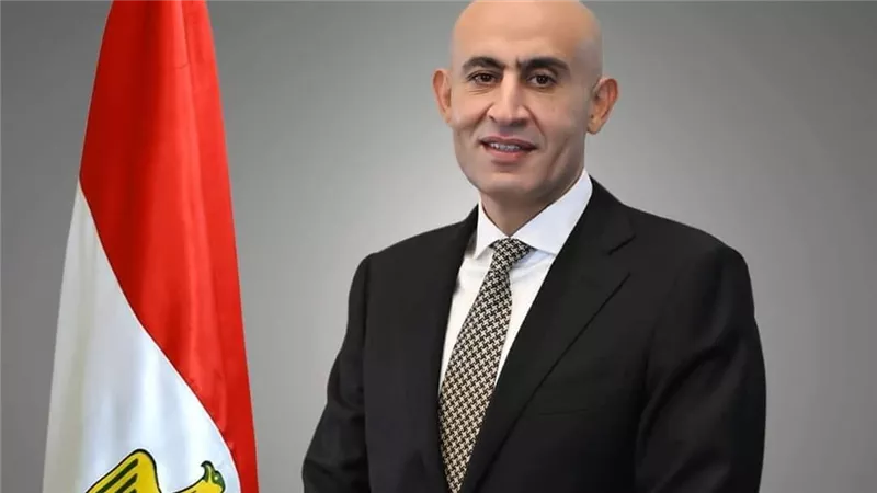 طالب ثانوية عامة يحصل على 44% في كفر الشيخ.. ووالدته تستغيث: النتيجة صدمة وعايزة حق ابني