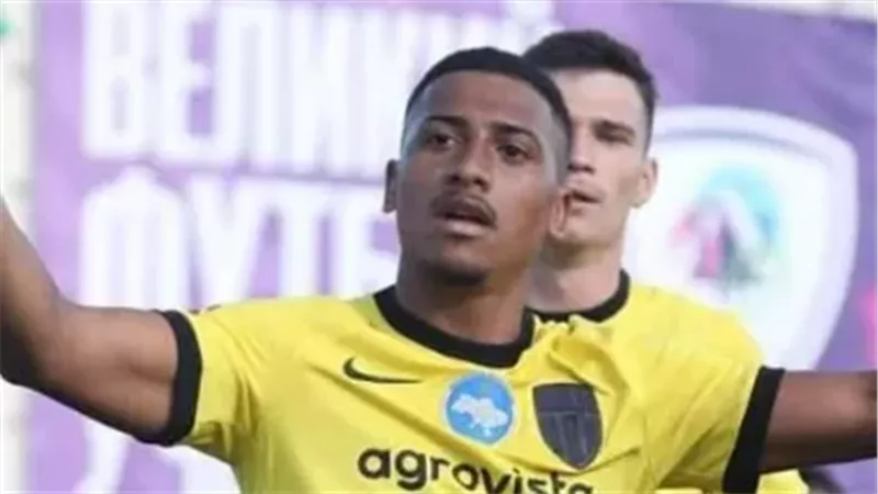 الزمالك يفاوض البرازيلي خوان ألفينا لتعويض جفالي ويدعم الفريق بـ9 صفقات قوية