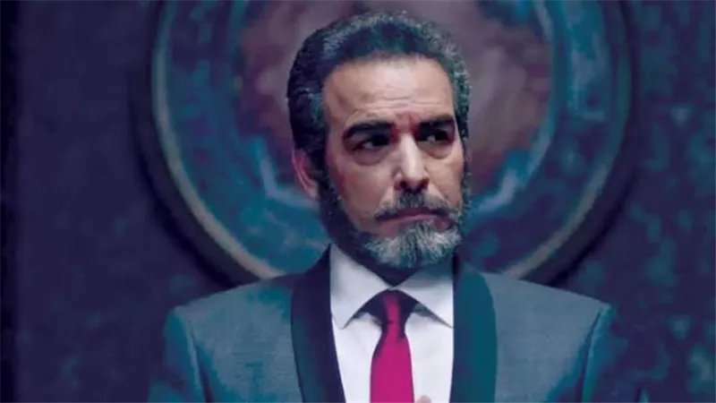 رسالة أحمد عبد العزيز للمعجب الذي رفض مصافحته بعد الانتقادات التي طالته