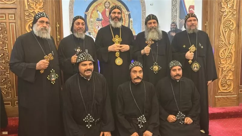 دير السيدة العذراء بالبهنسا يرسم ثلاثة رهبان جدد لأول مرة منذ تأسيسه