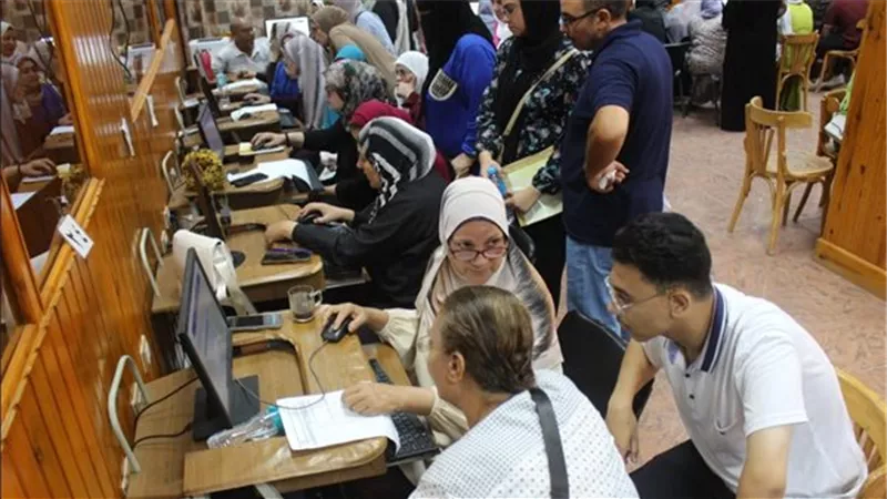 الكليات والمعاهد المتاحة في تنسيق الدبلومات الفنية 2025 بالدرجات وشروط القبول 