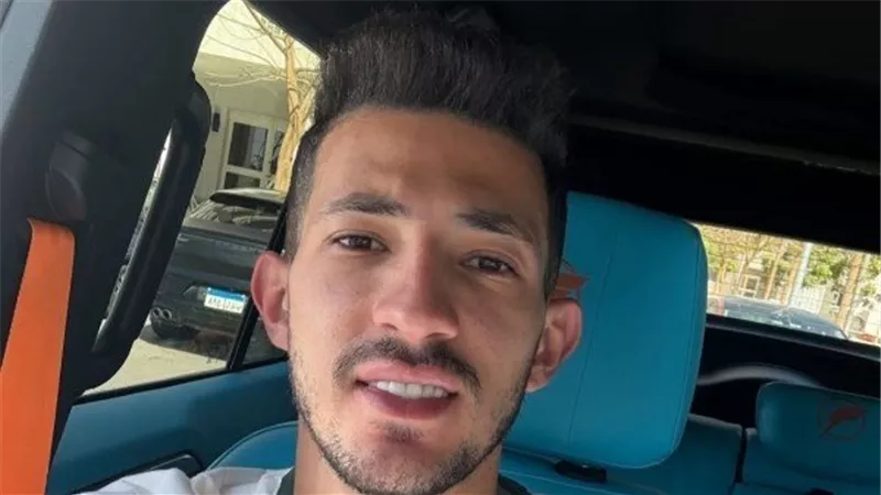 أحمد فتوح يعتذر رسميًا للزمالك بعد أزمته الأخيرة وتغريمه مليون جنيه وظهوره في حفل بالساحل