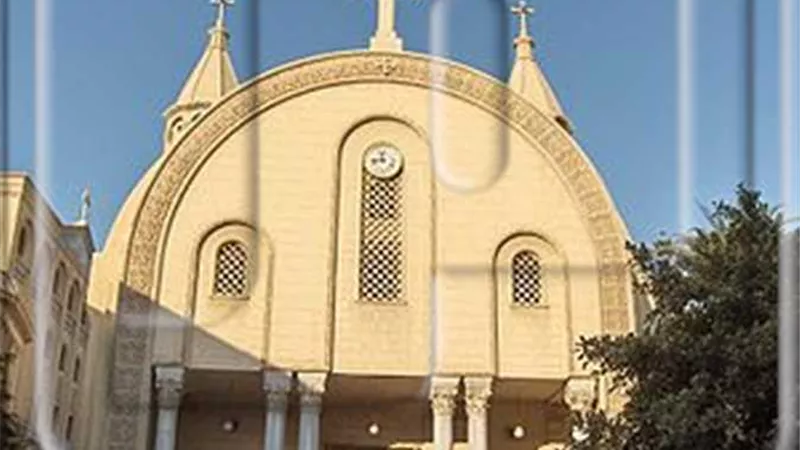 نادر شكري يحذر من صفحات وهمية تنتحل صفة كاهن وتنشر تصريحات كاذبة باسم الكنيسة القبطية 