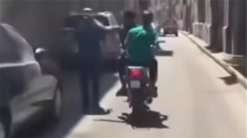 بعد 9 ساعات من مناشدة وزارة الداخلية.. القبض على قائد الدراجة النارية المعتدين على المواطنين بالضرب في روض الفرج