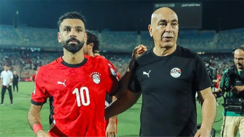خبيرة أبراج تتوقع تتويج الفراعنة بأمم أفريقيا وتكشف مصير محمد صلاح مع ليفربول