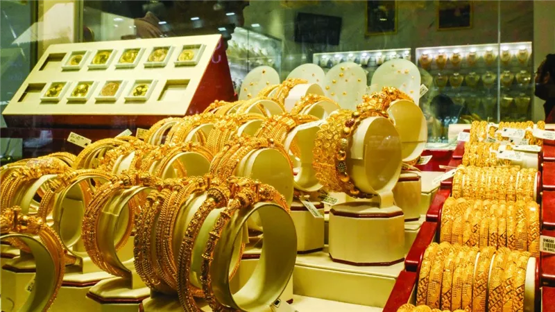 ارتفاع جديد بسعر الذهب داخل محلات الصاغة ببدايه تعاملات اليوم وعيار 21  يسجل 5385 جنيهًا