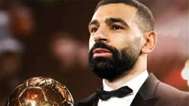 محمد صلاح يسعى لكتابة التاريخ من جديد .. قمة إنجليزية ساخنة تجمع ليفربول ومانشستر يونايتد اليوم 