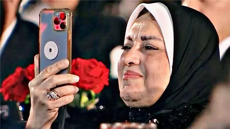 نيفين فريد زوجة الخطيب ترد على تصريحات مدحت شلبي الاخيرة ضده وتقول الله لن يخذلكم