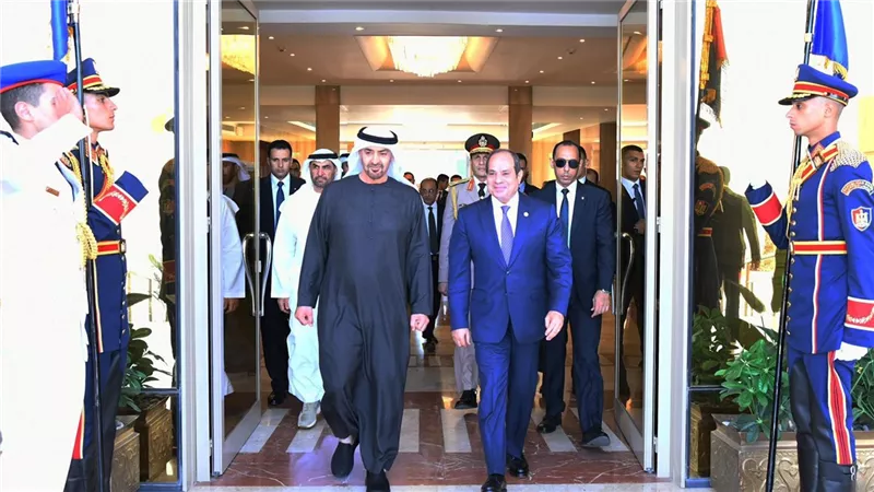 لقاء ثنائي بين الرئيس السيسي ونظيره الإماراتي يتناول الاستثمار وترحيب بمباردة ترامب بشأن غزة