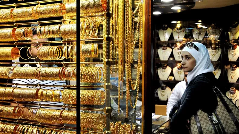 أسعار الذهب في مصر اليوم الثلاثاء تهبط وعيار 21 يسجل 5585 جنيهًا
