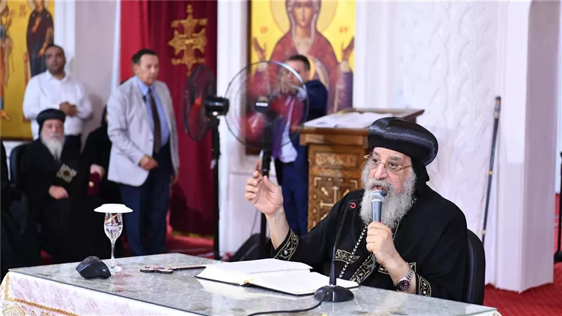 البابا تواضروس يترأس قداس تدشين مذابح مغارة السيدة العذراء بدير درنكة بأسيوط