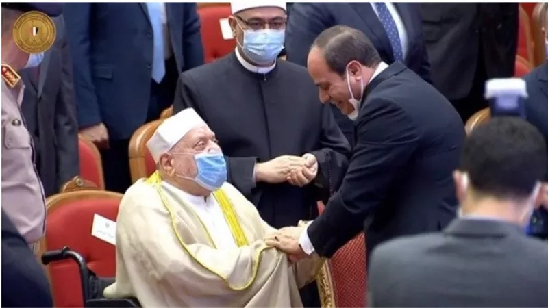 جنازة أحمد عمر هاشم في الجامع الأزهر وتفاصيل مراسم الصلاة والعزاء في الشرقية والقاهرة