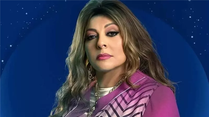 ابنة هالة صدقي تتعرض لحادث سير والفنانة تسافر للجونة رغم الأزمة
