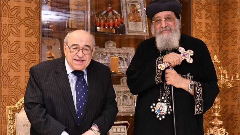 البابا تواضروس الثاني يستقبل الدكتور مصطفى الفقي والأنبا أكسيوس بالمقر البابوي بالقاهرة