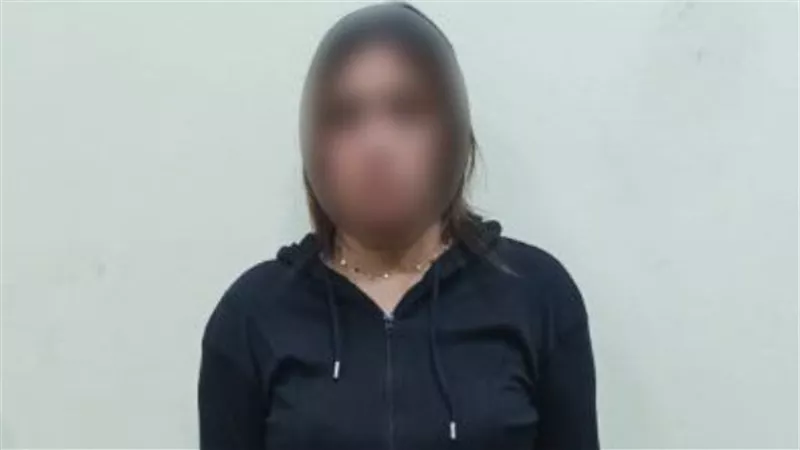 ضبط صانعة محتوى لنشرها مقاطع فيديو تتضمن الرقص بملابس خادشة للحياء العام