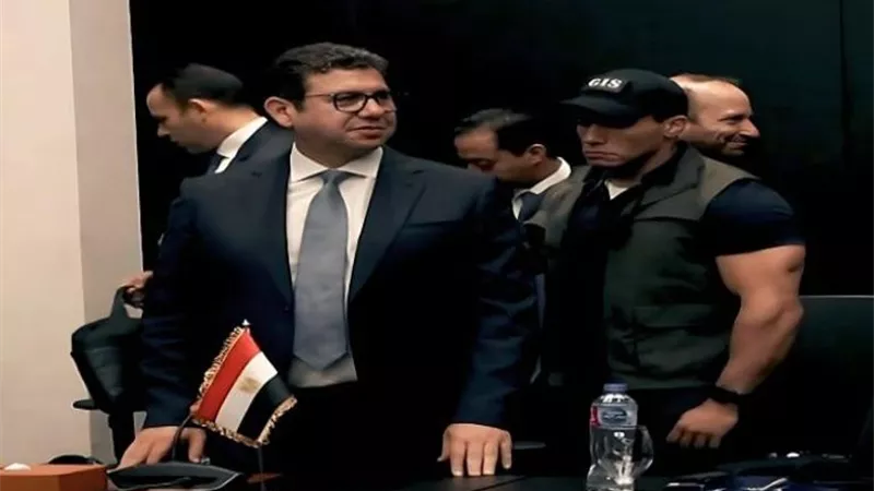 رئيس المخابرات المصرية يبحث مع فصائل فلسطينية خطوات تنفيذ اتفاق وقف إطلاق النار وضمان استمراره