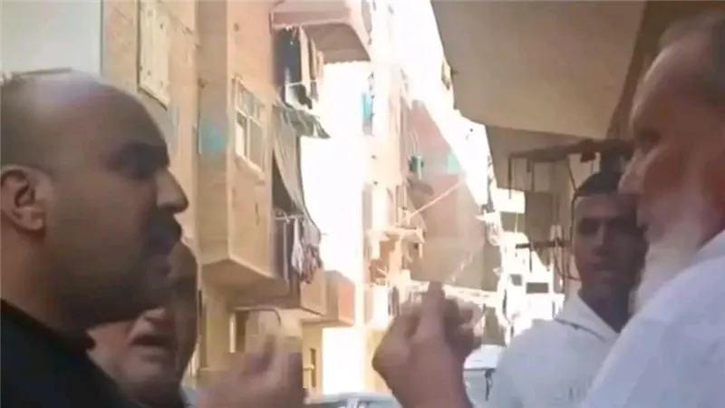 بعد واقعة صفع مسن السويس.. نائب بالبرلمان يتقدم بطلب إحاطة بشأن قانون المسنين
