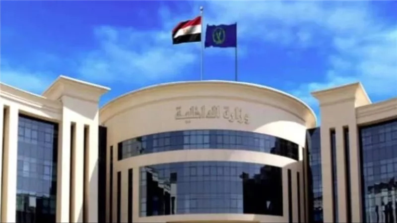 الداخلية توضح الحقيقة الكاملة وراء الفيديو المتداول وادعاء مرشحة بوجود مخالفات بإحدى دوائر القاهرة