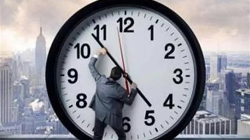 موعد التوقيت الشتوي 2026 في مصر.. آخر ليلة بالتوقيت الصيفي وموعد تأخير الساعة 60 دقيقة