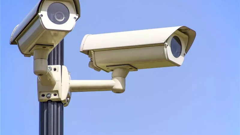 الداخلية تلقي القبض على طالب تعدى على شاب في دمياط وكاميرات المراقبة تكشف التفاصيل