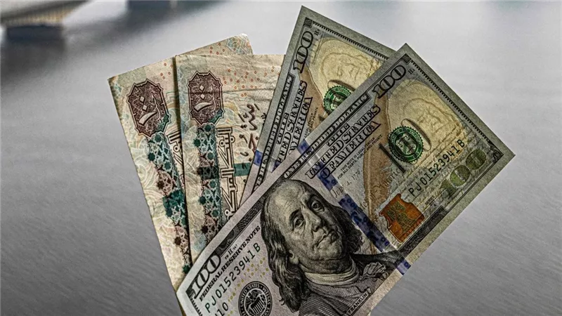 ارتفاع سعر الدولار أمام الجنيه بداية تعاملات الأربعاء وسط تصاعد التوترات بين أمريكا وإيران