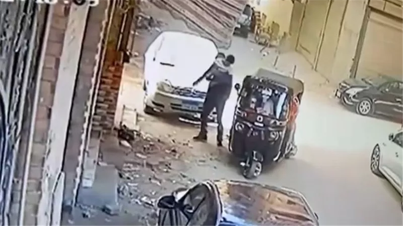 قرار جديد من النيابة العامة بشأن واقعة أطفال الهرم: كاميرات المراقبة تفضح تحركات المتهم 