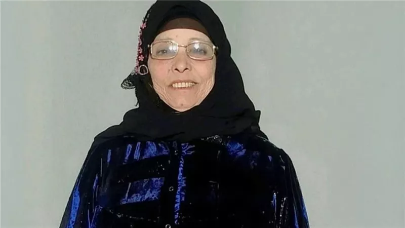 وفاة الحاجة نبيلة شائعة والحاجة تنفي الخبر وتؤكد تمتعها بصحة جيدة