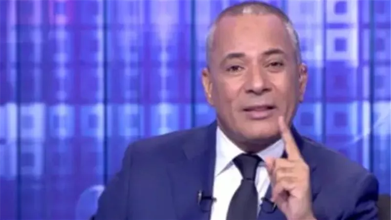أحمد موسى: خريطة مرورية للطرق البديلة والتحويلات المرورية في افتتاح المتحف المصري الكبير