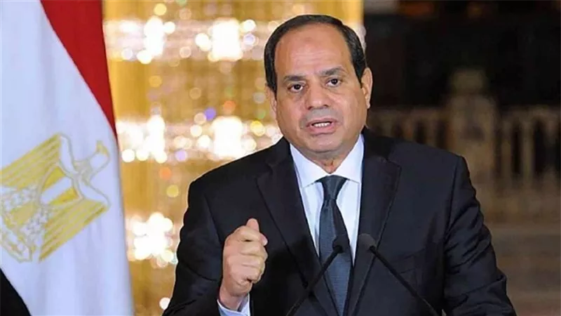 الرئيس السيسي يعلن موقفًا حاسمًا برفض تهجير الفلسطينيين ويدعو لتطبيق حل الدولتين لحل القضية الفلسطينية