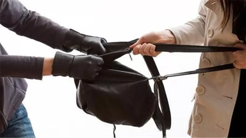 وفاة لص بعد سرقته هاتف مديرة منزل في التجمع.. مثال حقيقي لـ سوء الخاتمة