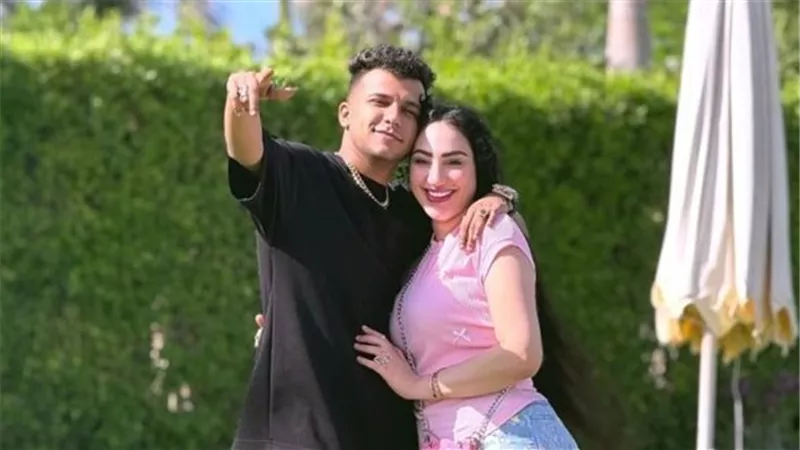 انفصال عصام صاصا عن زوجته جهاد أحمد بشكل رسمي ومنشور من جهاد