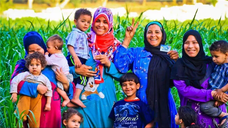 التضامن تلغي شرط القيد العائلي لإعادة التسجيل بتكافل وكرامة في خمس محافظات