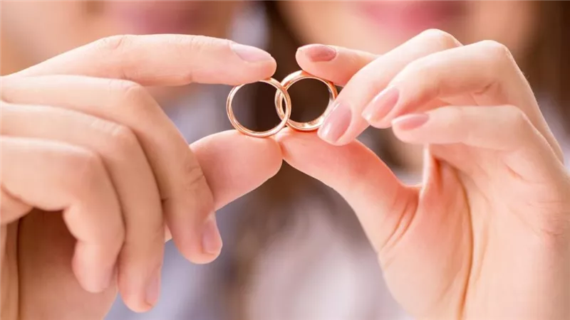 الحوت والعقرب والعذراء 3 أبراج  ملهاش أمان وبتتنازل عن شريكها في أي وقت