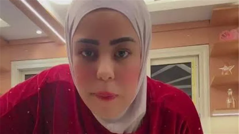  دفاع البلوجر أم مكة يطلب الاستئناف على حكم حبس موكلته 6 أشهر مع إيقاف التنفيذ