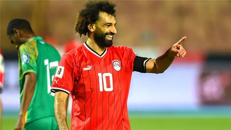 محمد صلاح يخصص 6٪ من ثروته للأعمال الخيرية ويدعم قريته نجريج بالغربية