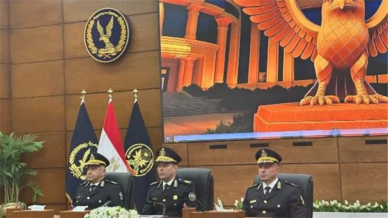 بدء إبلاغ المقبولين بكلية الشرطة وننشر أعداد المتقدمين والمقبولين من الثانوية وأصحاب المؤهلات