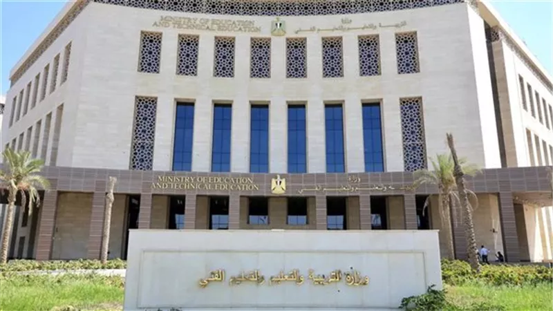 التعليم تنفي غياب الطلاب بسبب الخوف من الفيروسات وتؤكد: نسبة الحضور عالية