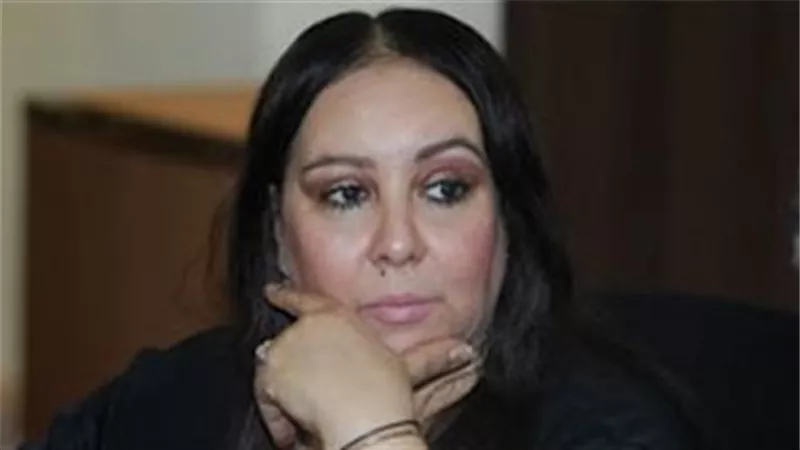 ضربوا أمي في المستشفى.. ابنة السيناريست هناء عطية تروي ما يحدث لوالدتها