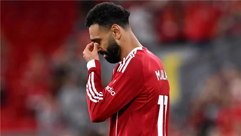 أول تحرك من ليفربول بعد تصريحات محمد صلاح النارية ودراسة استبعاده بالمباراة القادمة