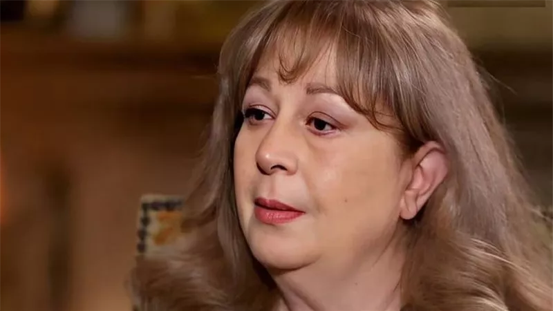 آخر وصايا سمية الألفي قبل وفاتها لآولادها أحمد وعمر الفيشاوي بعد أسبوع من رحيلها