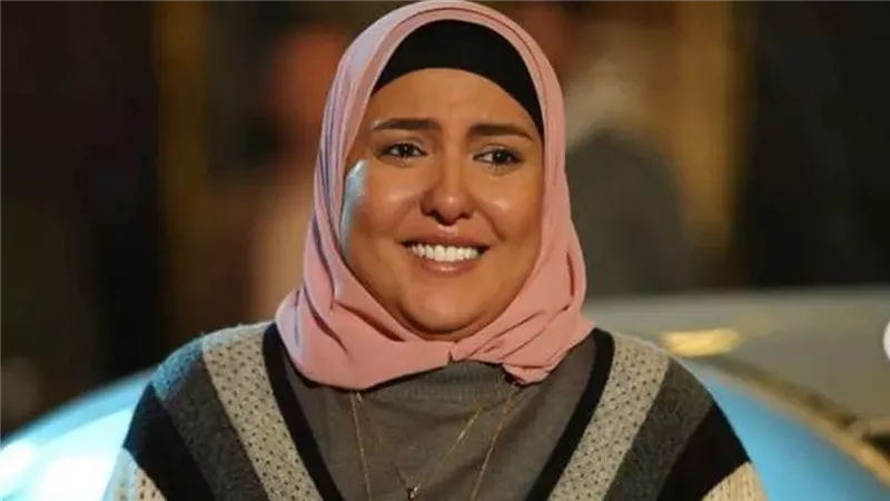 وفاة خالة مي كساب تهاني عمر والفنانة تطلب الدعاء