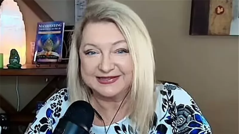 توقعات 2026 تتنبأ بها عرافة أمريكية تُدعى 