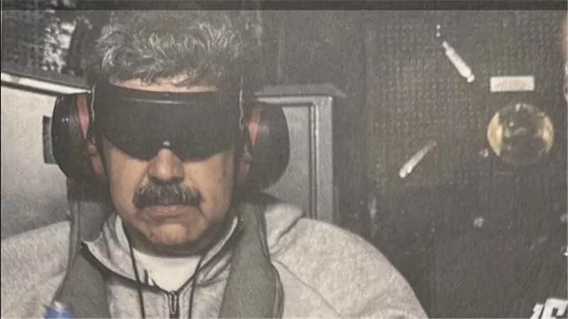 أول صورة لـ رئيس فنزويلا بعد اعتقاله من قبل القوات الأمريكية