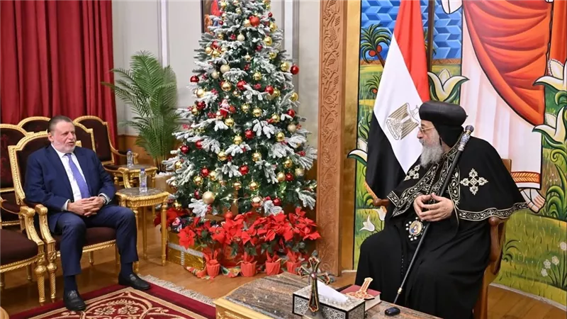 قائمة الشخصيات العامة والمسؤولين الذين زاروا البابا تواضروس للتهنئة بعيد الميلاد المجيد
