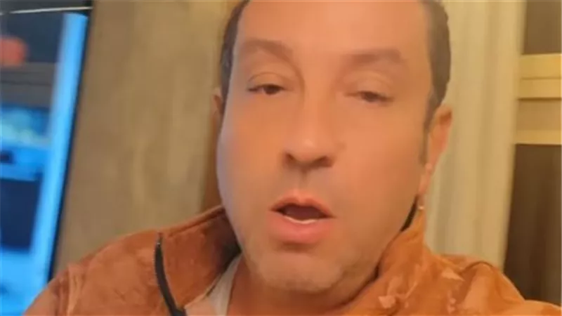 الأمن يفحص رسائل صوتية لسيدة تحرض على التخلص من الكلاب الحرة داخل كمبوند 