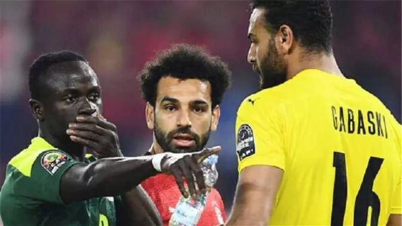 تاريخ مواجهات مصر والسنغال قبل لقاء الأربعاء القادم في نصف نهائي كأس أمم إفريقيا