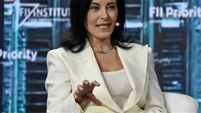  دينا باول رئيسة لـ ميتا.. من أصول مصرية وتحمل الجنسية الأمريكية