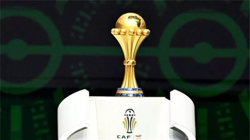 الكاف يحدد حكم نهائي كأس أمم إفريقيا: 