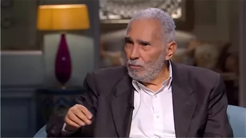 وزير المالية يتدخل ويرفع الحجز عن معاش الفنان عبد الرحمن أبو زهرة