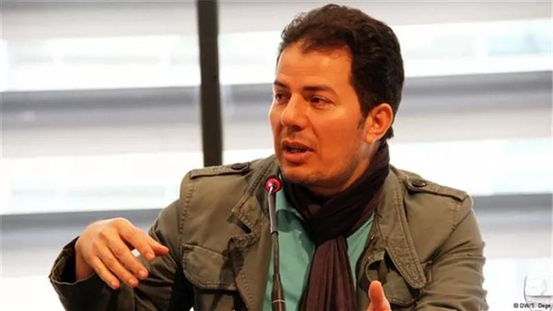 رفع ومنع رواية مصنع السحاب لـ حامد عبد الصمد من معرض الكتاب بسبب الأفكار الإلحادية